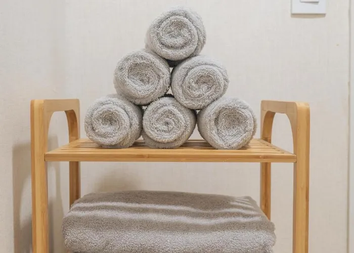 1m Walk Stn, 3br,12pax, Near The Airport Bus, Ddp 15 Mins * 서울특별시